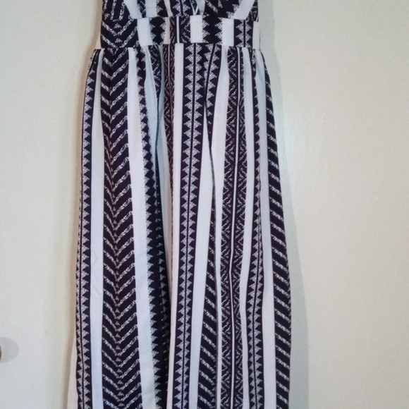 Shein Tribal print halter dress women's medium. - Picture 2 of 10